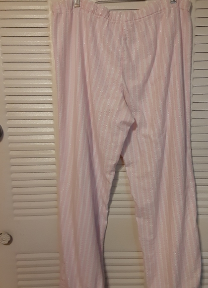 Victoria's Secret pink & white striped pajama set - Picture 7 of 9